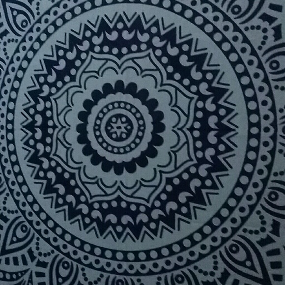 Meet your Posher, Chloe - Picture 1 of 1